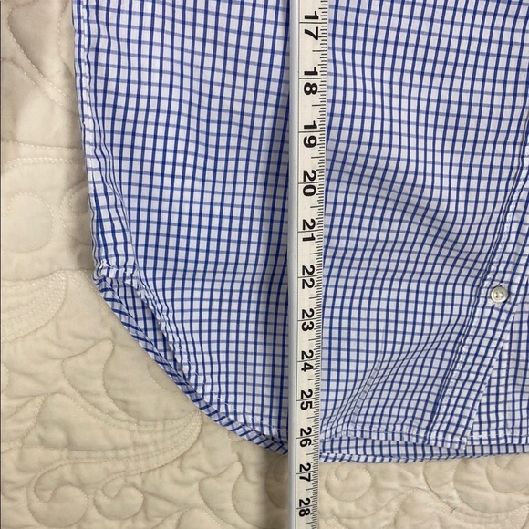 Old Navy The Classic Shirt Blue and White Casual Button Down Cotton Size Medium - Picture 7 of 8
